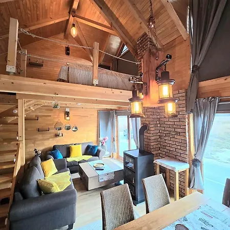 Kod Samke - Cozy A-frame Nature Feriehus *